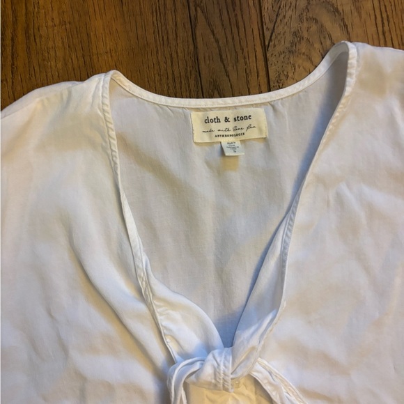cloth & stone White Tie-Front Blouse - Picture 3 of 3